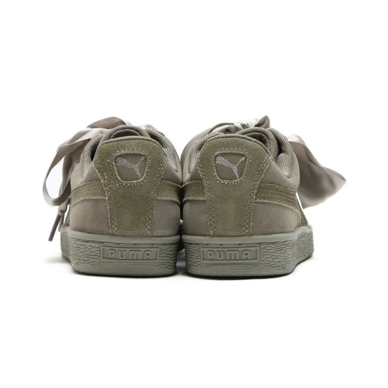 Wmns Suede Heart Pebble foto 4